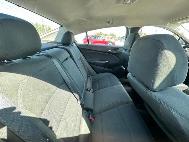 2018 chevrolet cruze lt