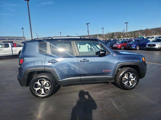 2022 jeep renegade trailhawk