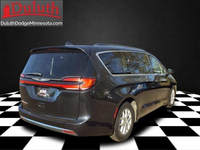 2022 chrysler pacifica touring l