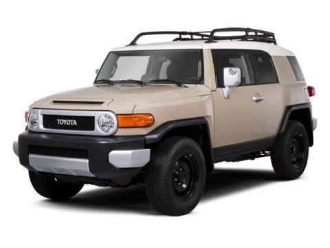 2013 toyota fj cruiser base