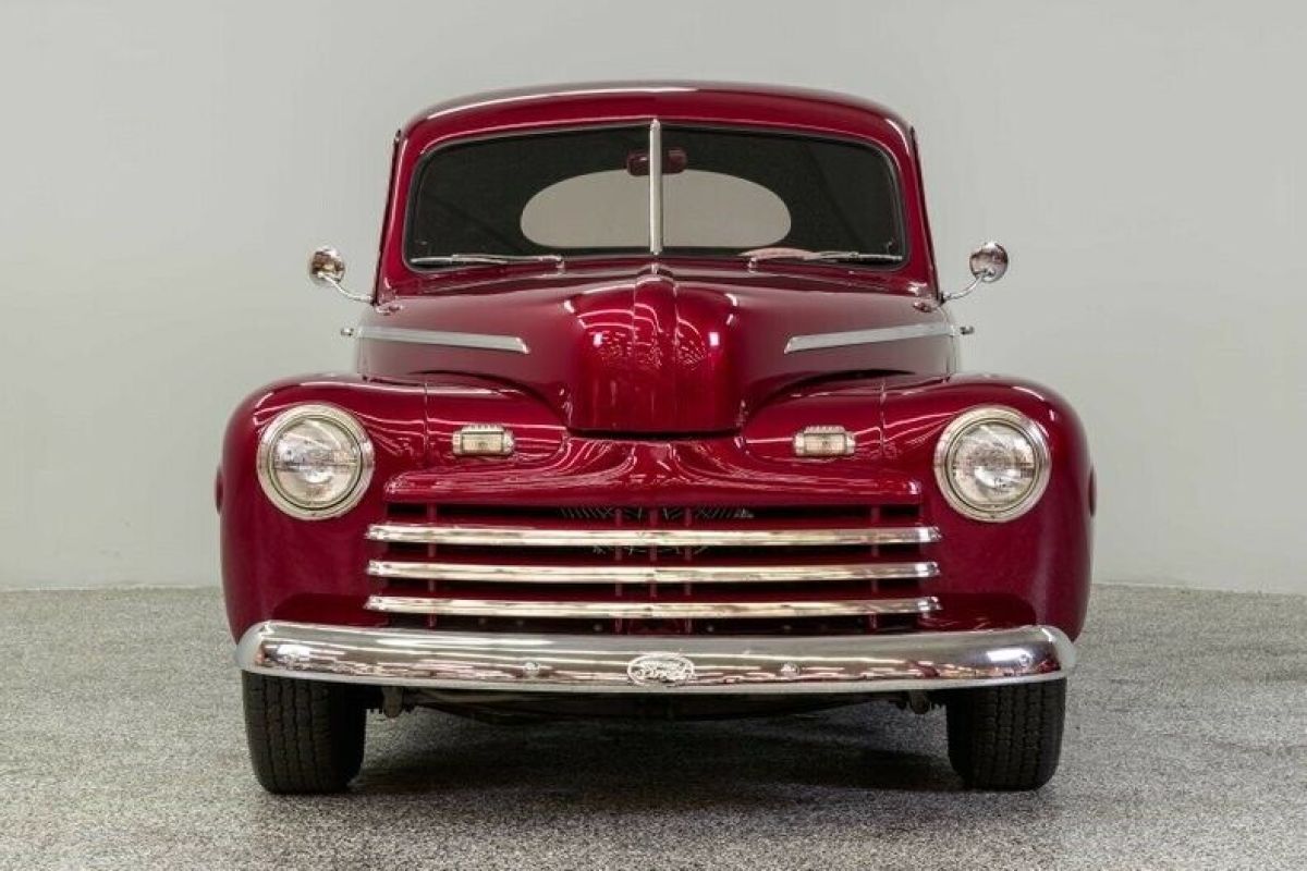 1946 ford deluxe coupe street rod 2043 miles burgundy coupe 350ci 3-spd auto