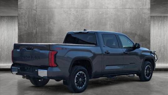 2023 toyota tundra sr5
