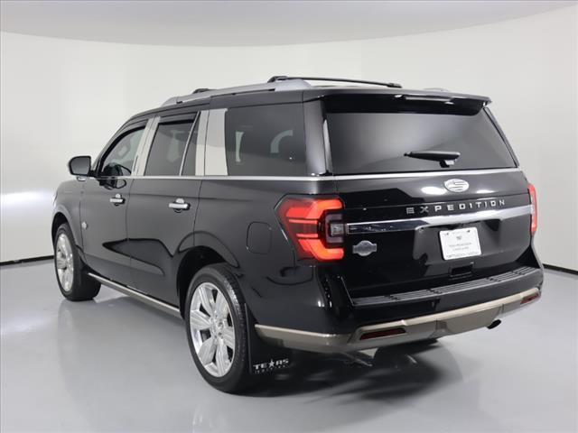 2023 ford expedition king ranch