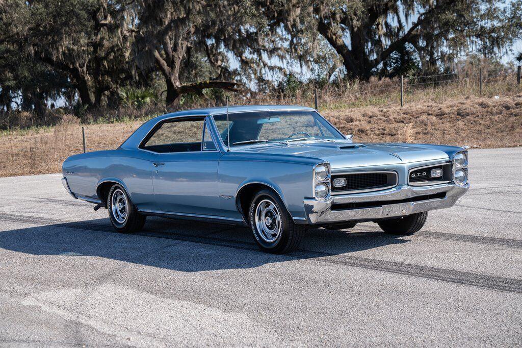 1966 pontiac gto hardtop blue manual 33609 miles