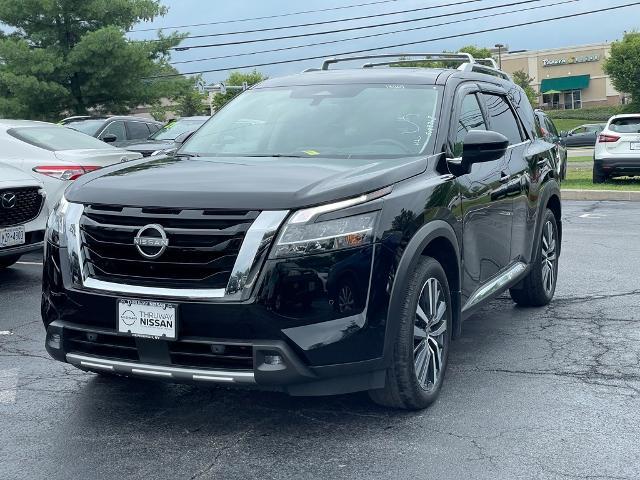 2022 nissan pathfinder platinum
