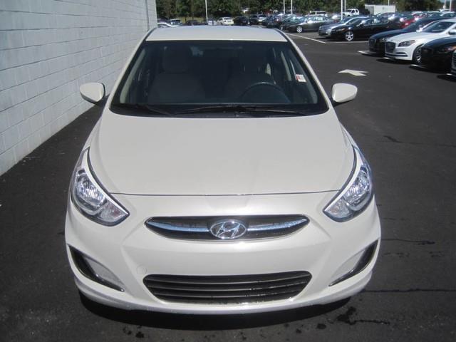 2016 hyundai accent se se 4dr sedan 6m for sale in manor, delaware