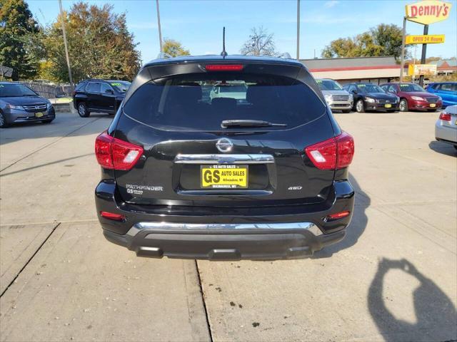 2017 nissan pathfinder s