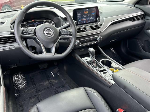 2023 nissan altima sr intelligent awd