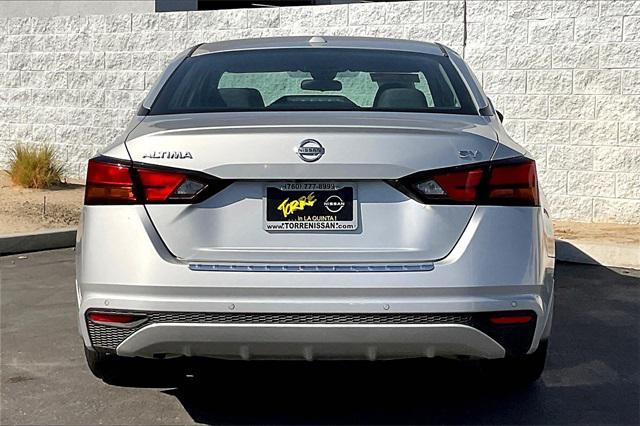 2022 nissan altima 2.5 sv