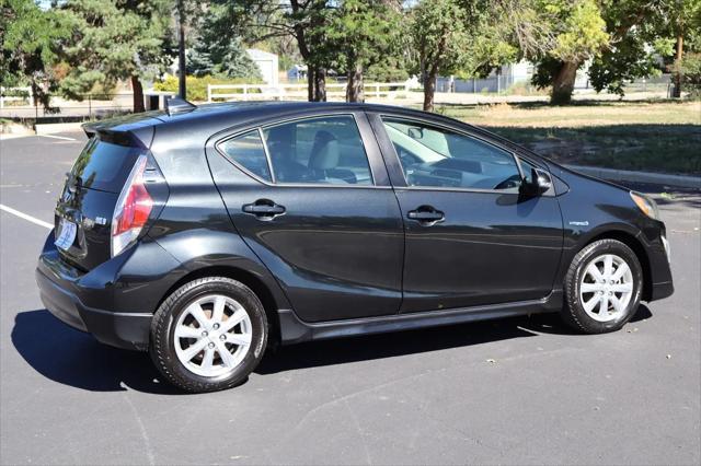 2017 toyota prius c two