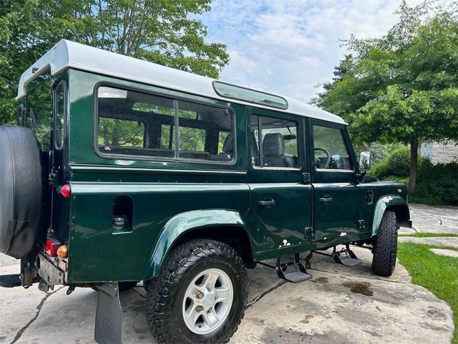 1999 land rover defender in bennington, vermont