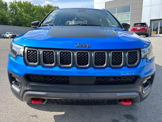 2023 jeep compass trailhawk