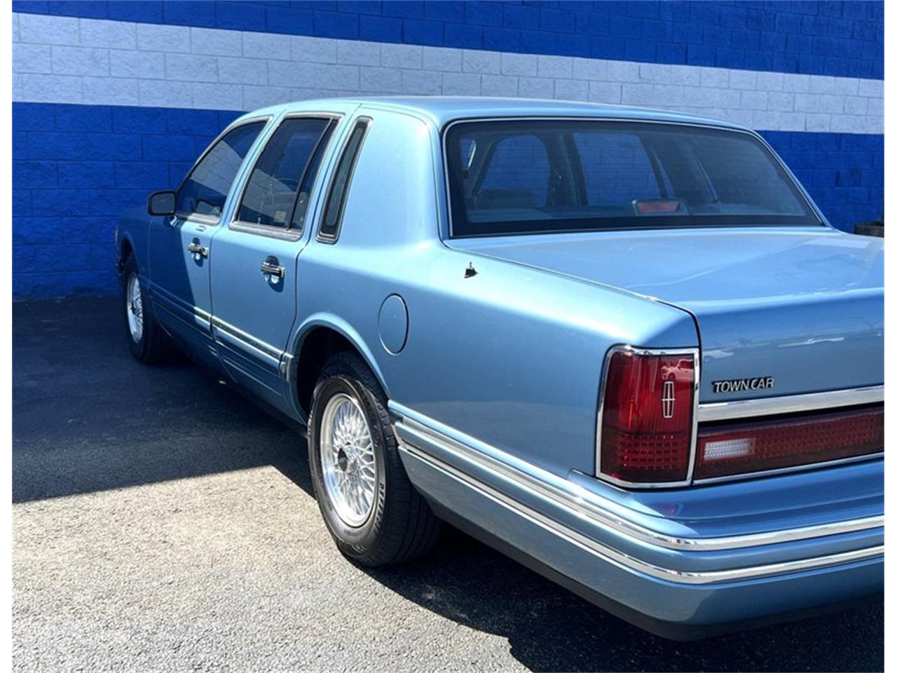 1993 lincoln town car