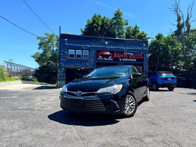 2017 toyota camry le