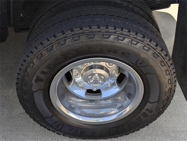 2022 ram 3500 tradesman crew cab 4x4 8' box
