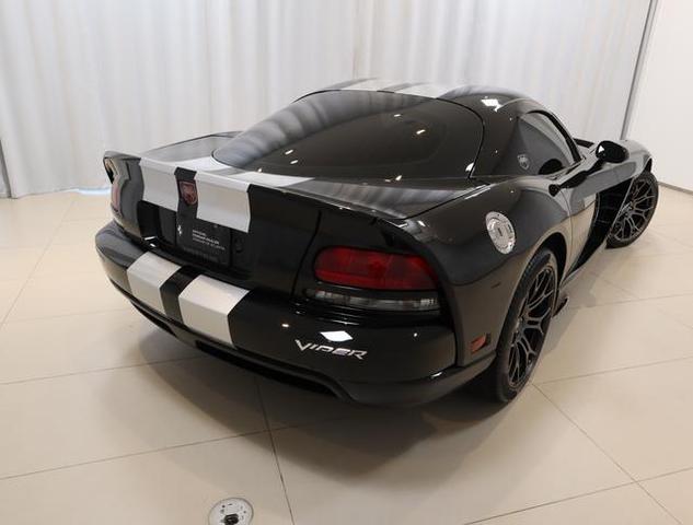 2006 dodge viper srt10