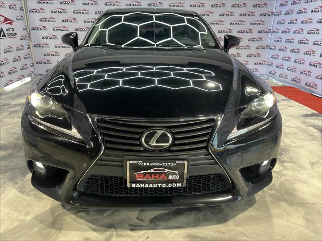 2016 lexus is 300 base