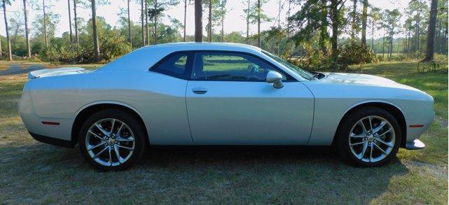 2022 dodge challenger gt