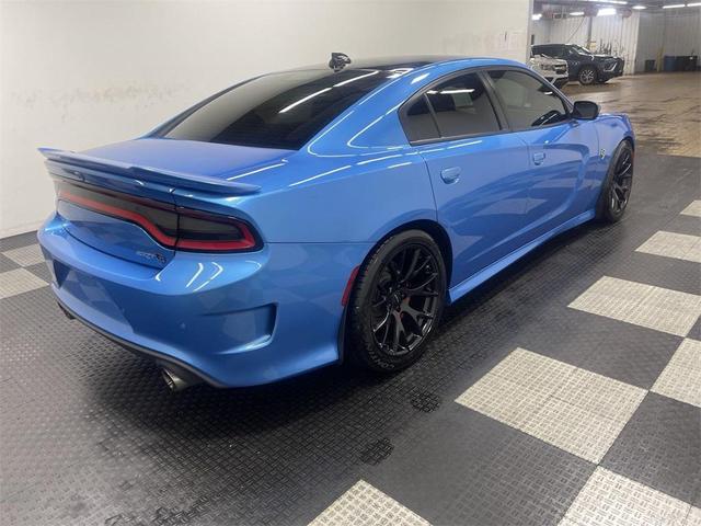 2016 dodge charger srt hellcat