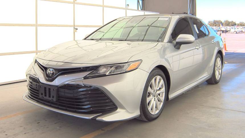 2019 toyota camry xle