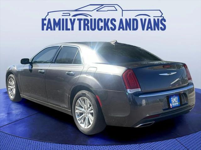 2016 chrysler 300 s