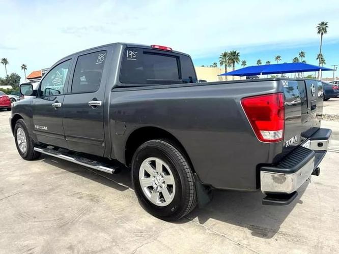 2011 nissan titan crew cab s 4x2 crew cab swb 5.6 ft. box in glendale, arizona