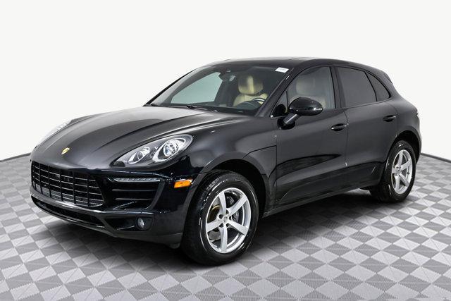 2018 porsche macan base