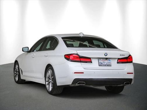 2022 bmw 530
