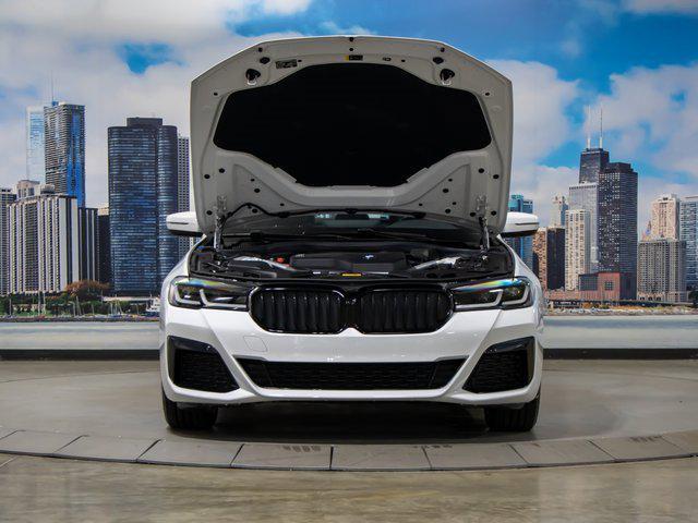 2022 bmw 530e base