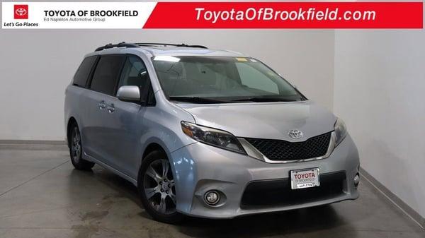 2015 toyota sienna in centennial, colorado