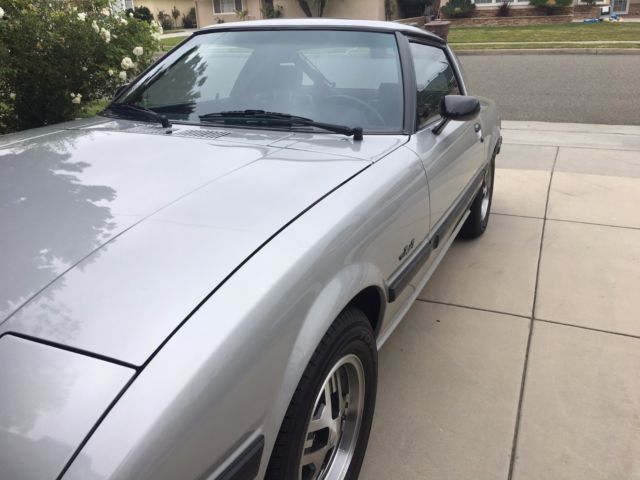 1983 mazada rx-7 gs