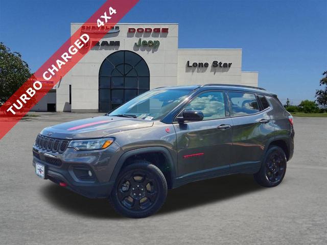 2023 jeep compass trailhawk