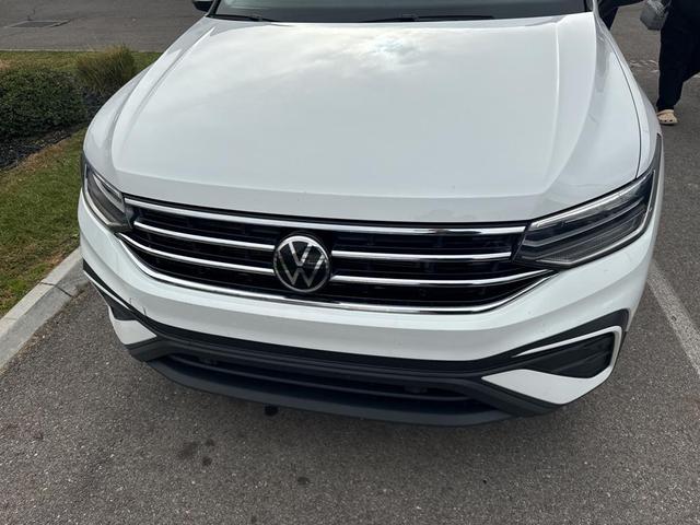 2022 volkswagen tiguan 2.0t se
