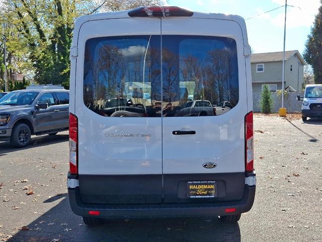 2021 ford transit-250 base