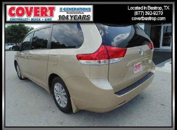 2011 toyota sienna xle in bastrop, tx