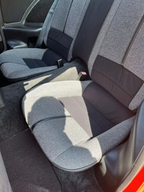 1989 chevrolet camaro iroc z 5.7l v8 automatic rwd hatchback 25,272 miles