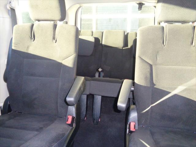 2017 dodge grand caravan se