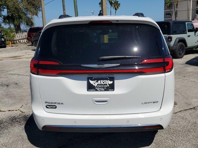 2023 chrysler pacifica limited