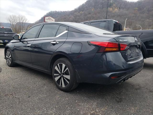 2021 nissan altima 2.5 sv