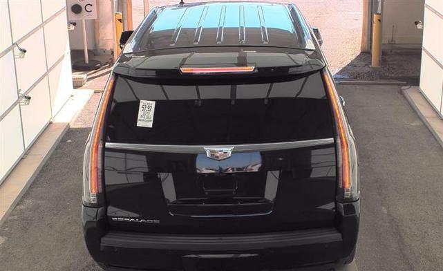 2019 cadillac escalade platinum