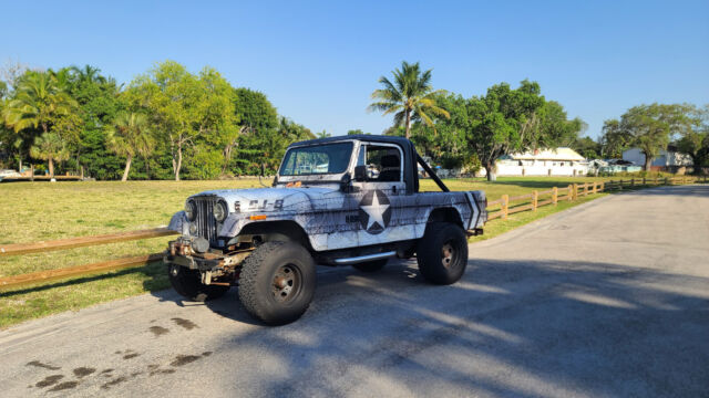 jeep cj 8 scrambler 1981