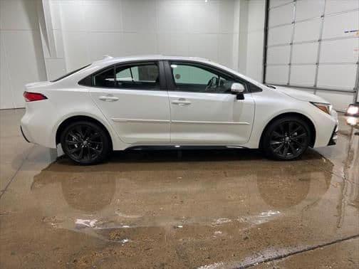 2023 toyota corolla se 4dr sedan in beaverdale heights, iowa