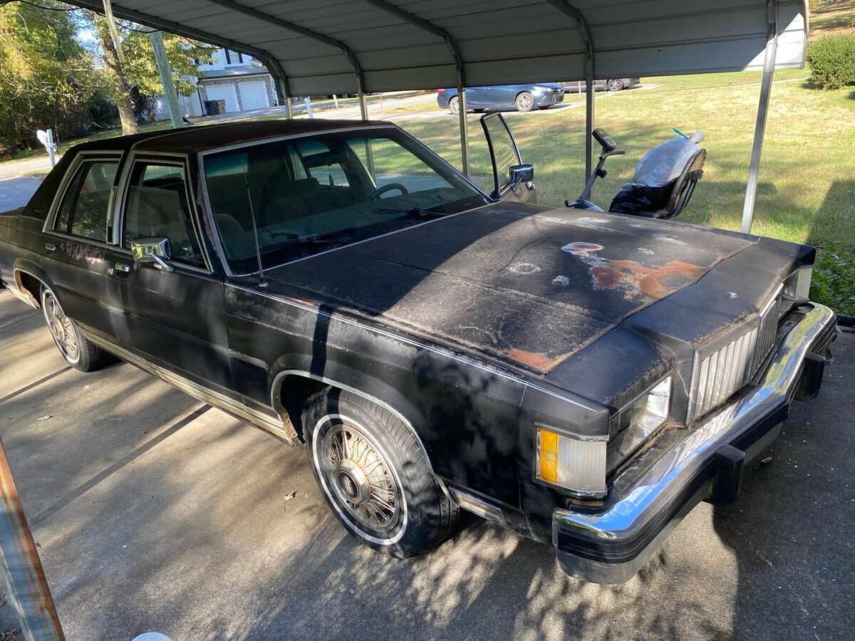 1986 mercury grand marquis black rwd automatic