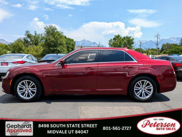 2019 chrysler 300 touring