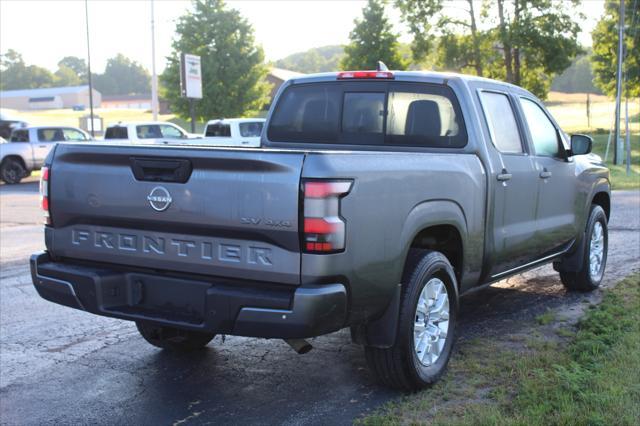 2022 nissan frontier sv