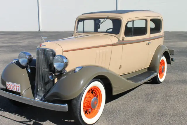 1933 pontaic super 8