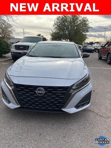 2024 nissan altima sr fwd