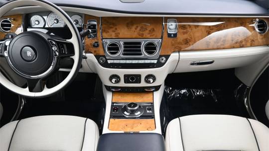 2017 Rolls-Royce Dawn