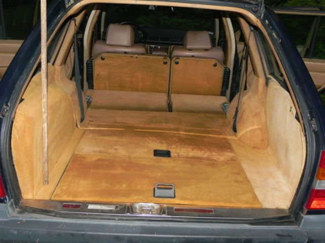 1987 mercedes benz 300td station wagon