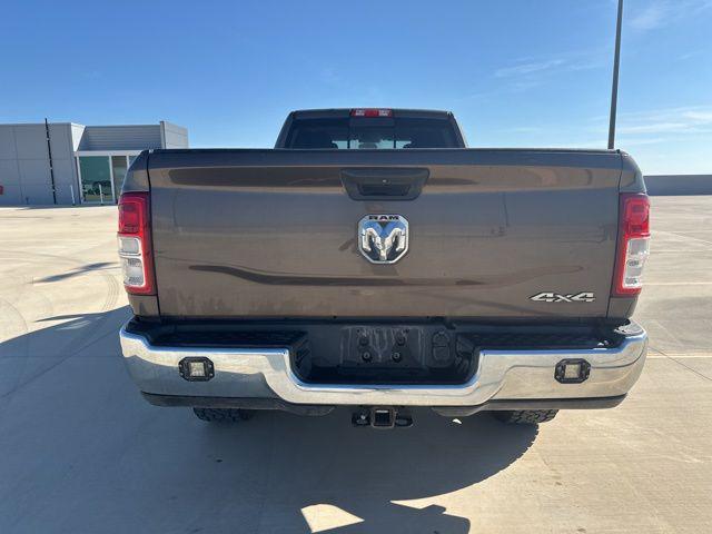 2019 ram 2500 tradesman crew cab 4x4 8' box